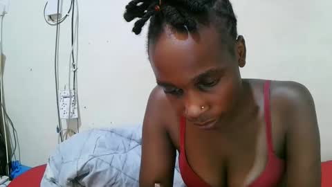 pritty_amber online show from 04-16-26, 09:39