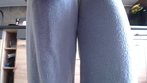 Space online show from 09-26-25, 06:39