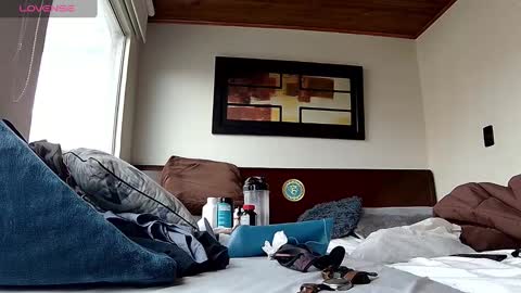 Probardetodo independent model online show from 10-18-25, 08:31