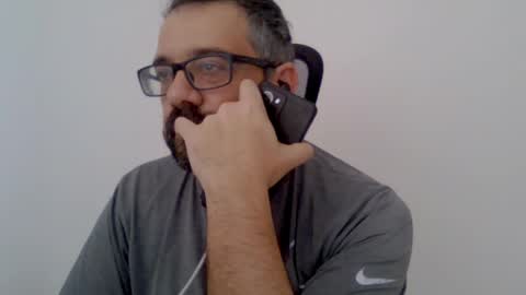 Snapshot of professional_manbd chatting on 01-05-25, 07:28 Professional manBD online show from 01-05-25, 07:28