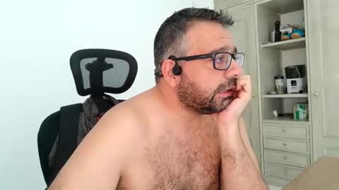 Snapshot of professional_manbd chatting on 11-01-25, 03:25 Professional manBD online show from 11-01-25, 03:25