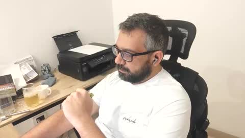 Snapshot of professional_manbd chatting on 02-01-26, 11:03 Professional manBD online show from 02-01-26, 11:03