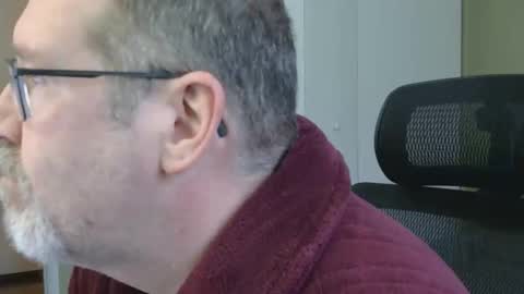 Snapshot of professor21255 chatting on 11-04-25, 12:37 professor21255 online show from 11-04-25, 12:37