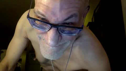 ProfNUWear online show from 08-03-26, 09:04