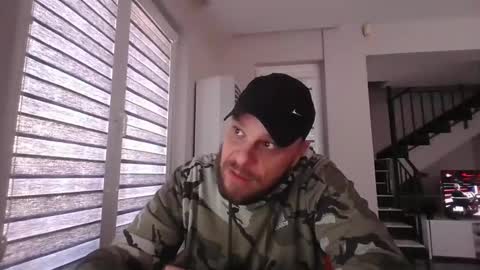 Snapshot of prollmaster1 chatting on 11-16-25, 07:58 ProllMaster online show from 11-16-25, 07:58