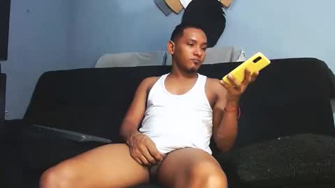 Snapshot of prometo23cm chatting on 02-11-26, 06:40 Grande y Gruesa online show from 02-11-26, 06:40