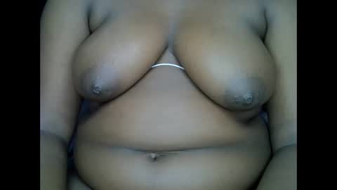 Snapshot of promy47 chatting on 09-11-25, 11:32 promy47 online show from 09-11-25, 11:32