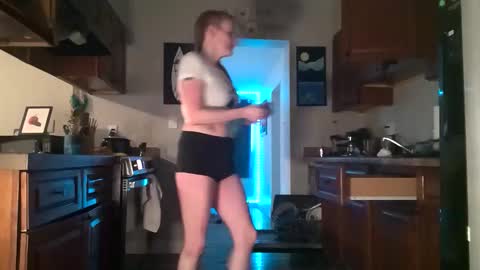 Snapshot of properfuct chatting on 04-15-26, 01:34 Properfuct online show from 04-15-26, 01:34