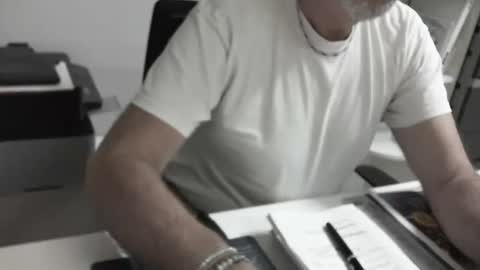 Snapshot of proplan chatting on 05-28-26, 03:42 mature hairy guy online show from 05-28-26, 03:42