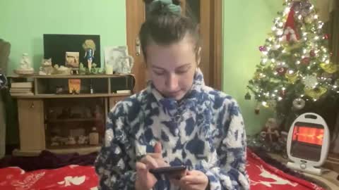 proud sweet 21 online show from 12-21-25, 12:18