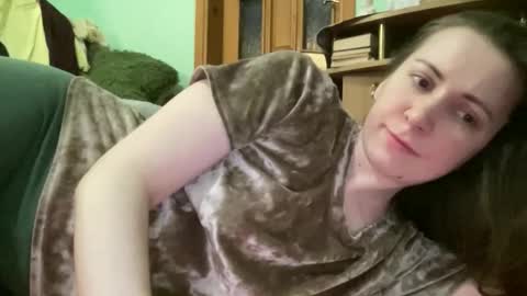 Snapshot of proud_sweet_21 chatting on 05-18-26, 11:43 proud sweet 21 online show from 05-18-26, 11:43