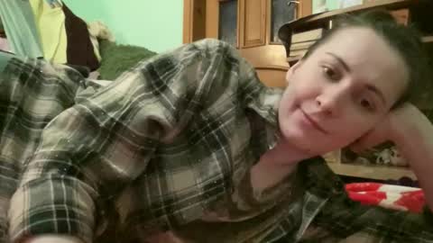 Snapshot of proud_sweet_21 chatting on 05-19-26, 11:44 proud sweet 21 online show from 05-19-26, 11:44