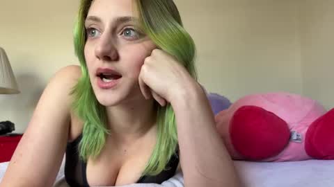 Oli online show from 04-24-26, 08:55