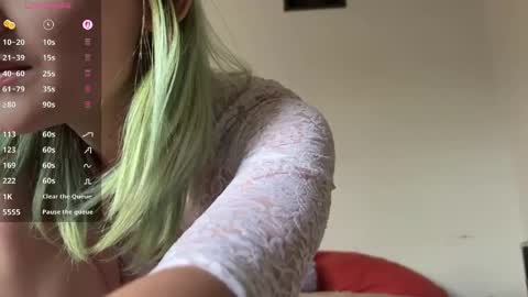 Oli online show from 05-13-26, 08:06