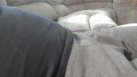 Snapshot of ps2005 chatting on 09-29-25, 09:08 PS2005 online show from 09-29-25, 09:08