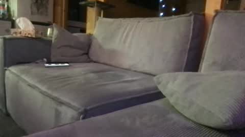 Queen of Pain online show from 03-10-25, 11:42