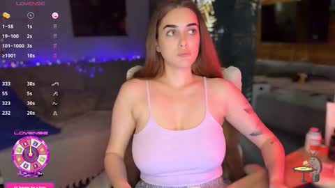 Queen of Pain online show from 09-25-25, 03:54