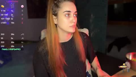 Queen of Pain online show from 10-16-25, 04:08