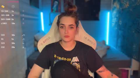 Queen of Pain online show from 03-25-26, 04:35