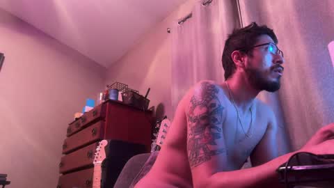 Snapshot of psilocipher chatting on 01-18-25, 12:47 Sk8wave online show from 01-18-25, 12:47