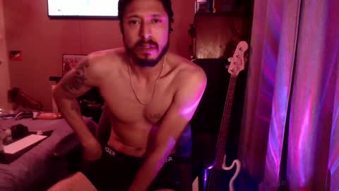 Snapshot of psilocipher chatting on 03-09-25, 09:13 Sk8wave online show from 03-09-25, 09:13