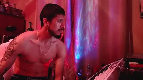 Snapshot of psilocipher chatting on 10-13-25, 11:54 Sk8wave online show from 10-13-25, 11:54