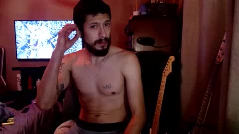 Snapshot of psilocipher chatting on 11-07-25, 08:36 Sk8wave online show from 11-07-25, 08:36