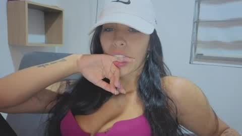 Katerine online show from 06-07-26, 03:43