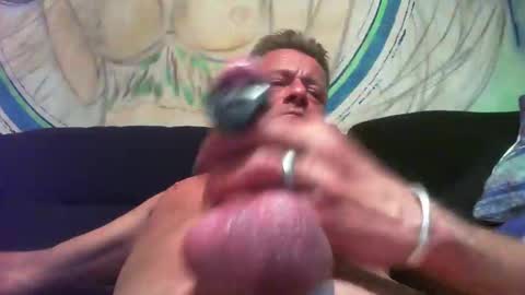 Snapshot of psyadam77 chatting on 09-10-25, 09:59 psyadam77 online show from 09-10-25, 09:59