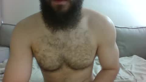 Snapshot of public_toy_95 chatting on 03-07-25, 01:07 Mickey online show from 03-07-25, 01:07
