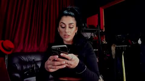 MissPuffyLove online show from 02-01-25, 07:13