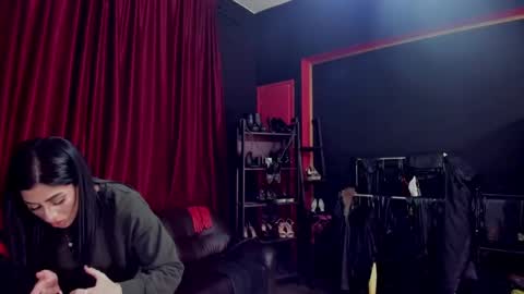 MissPuffyLove online show from 02-28-25, 09:44