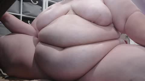 Puggie -  online show from 01-15-25, 02:56