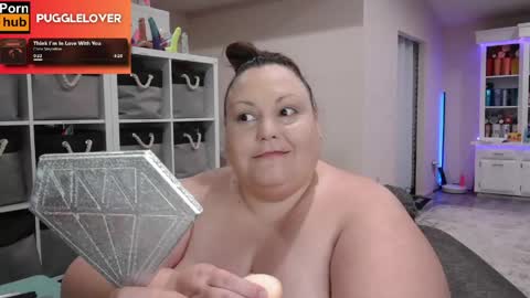Puggie -  online show from 05-22-26, 02:22