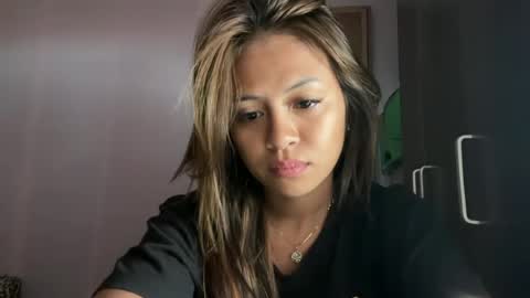 Snapshot of puki_hot chatting on 06-12-26, 01:48 puki_hot online show from 06-12-26, 01:48