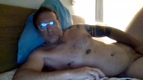 Snapshot of pulllin4u chatting on 04-25-26, 02:36 pulllin4u online show from 04-25-26, 02:36