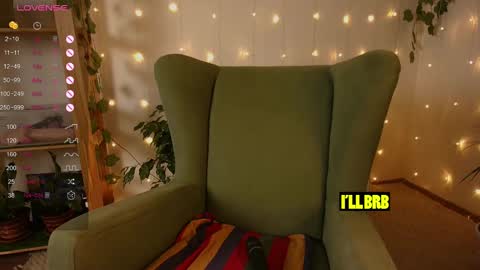 Snapshot of pumbazaebumba chatting on 01-07-25, 11:16 Alisa lack of vitamin D online show from 01-07-25, 11:16