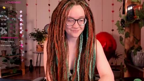 Snapshot of pumbazaebumba chatting on 02-13-25, 04:17 Alisa lack of vitamin D online show from 02-13-25, 04:17