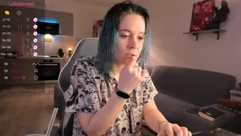 Snapshot of pumbazaebumba chatting on 01-14-26, 09:59 Alisa lack of vitamin D online show from 01-14-26, 09:59