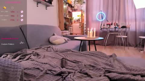 Snapshot of pumbazaebumba chatting on 01-15-26, 08:41 Alisa lack of vitamin D online show from 01-15-26, 08:41