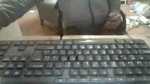 pup_y online show from 12-03-25, 06:50