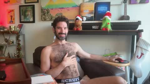 Pup Scritch online show from 12-17-25, 04:02