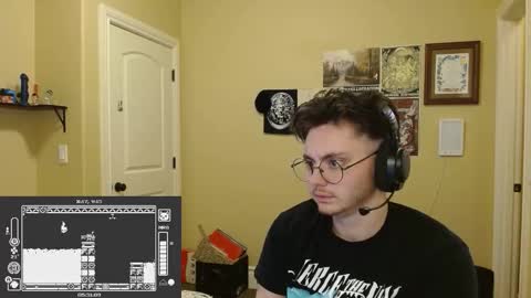 Snapshot of pupvex chatting on 03-09-26, 02:04 Vander Waals online show from 03-09-26, 02:04