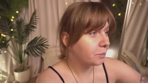 constant schedule Wednesday  Friday  Saturday  Sunday  The Rosemarie online show from 11-04-25, 06:12