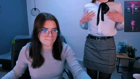 Snapshot of pure_radiance chatting on 12-10-24, 03:55 Ask me3 online show from 12-10-24, 03:55