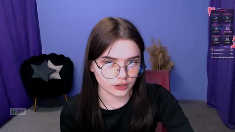 Snapshot of pure_radiance chatting on 12-18-24, 12:40 Ask me3 online show from 12-18-24, 12:40