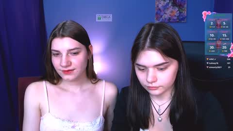 Snapshot of pure_radiance chatting on 12-23-24, 12:41 Ask me3 online show from 12-23-24, 12:41