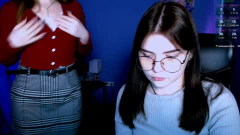 Snapshot of pure_radiance chatting on 12-25-24, 10:39 Ask me3 online show from 12-25-24, 10:39