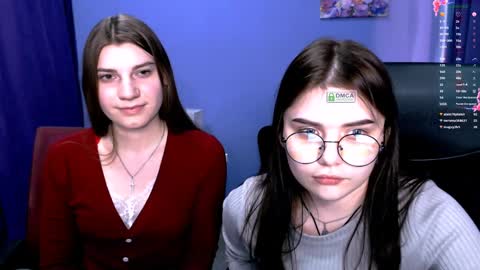 Snapshot of pure_radiance chatting on 12-25-24, 04:43 Ask me3 online show from 12-25-24, 04:43