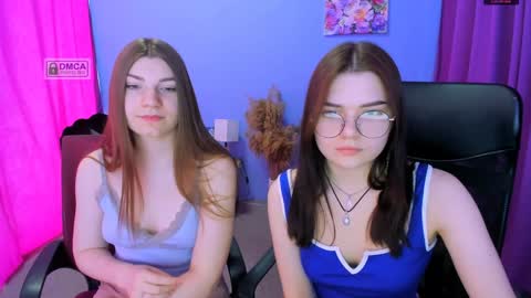 Snapshot of pure_radiance chatting on 01-22-25, 09:57 Ask me3 online show from 01-22-25, 09:57